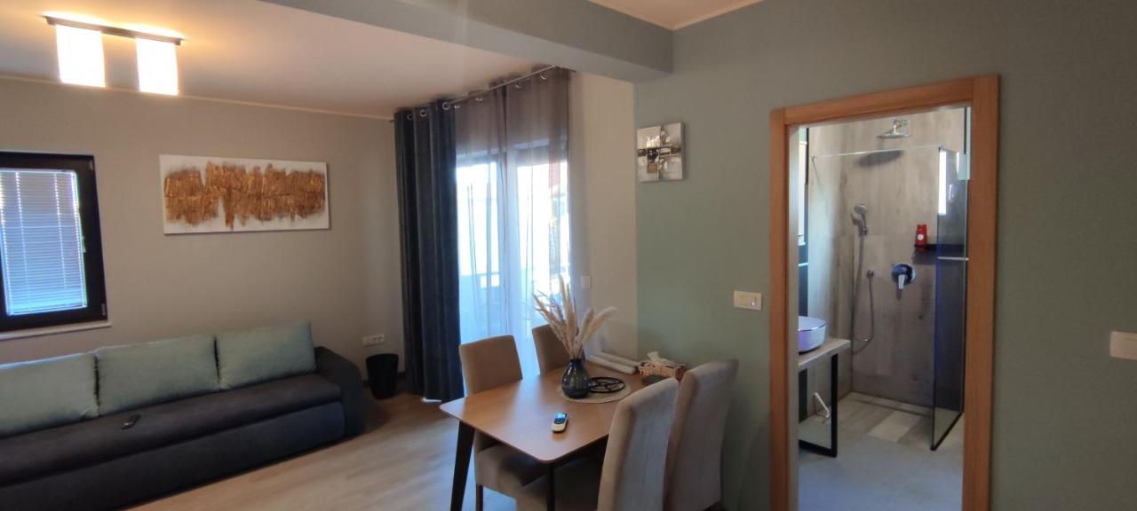 Spacious Modern Apartment Biograd Na Moru Esterno foto
