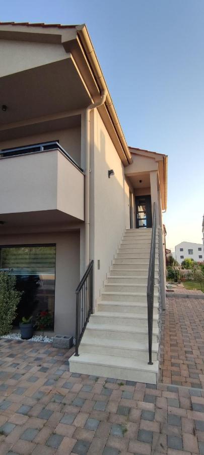 Spacious Modern Apartment Biograd Na Moru Esterno foto